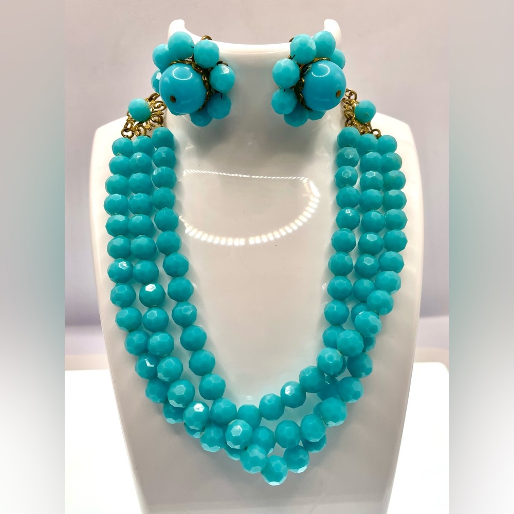 VTG MCM MultiStrand Turquoise Blue Acrylic Beaded Necklace Screw Back Earrings